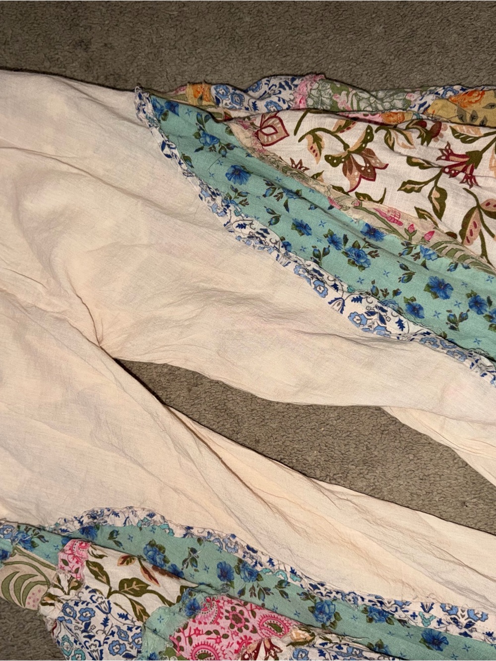 Boho Floral Patchwork Flare Pants - White & Multicolor - Picture 8 of 9